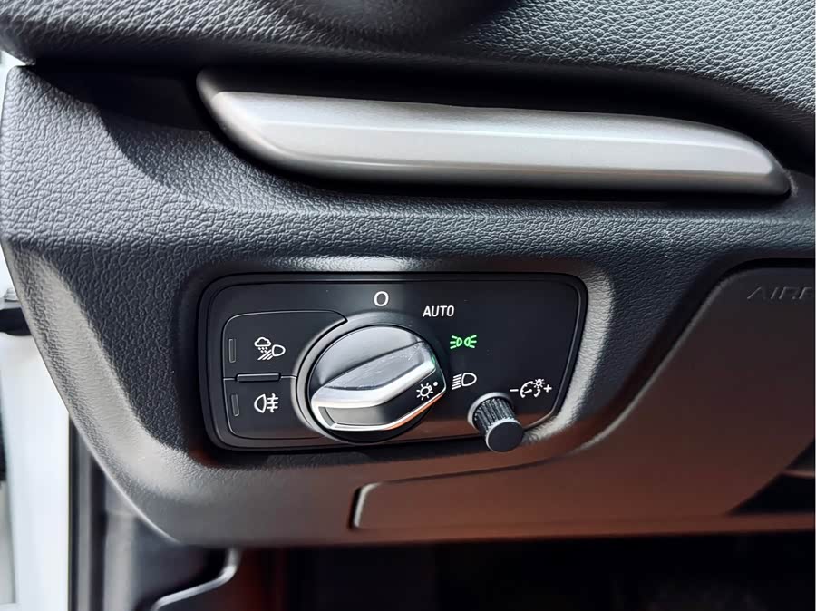 Audi A3 2020 immagine di auto #13