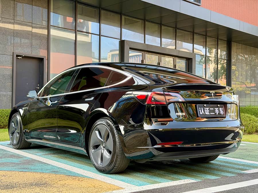 Tesla Model 3 2020 #13 Tesla Model 3 2020 car image #13