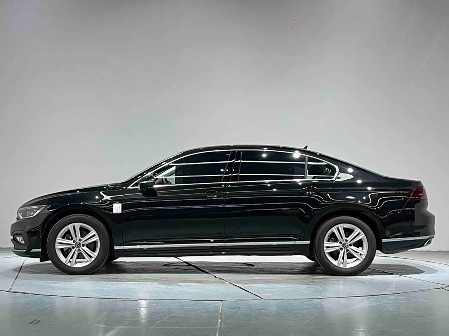 Volkswagen Magotan 2025 #13 Volkswagen Magotan 2025 car image #13