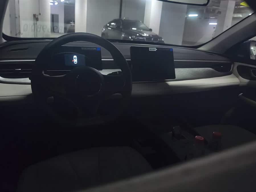 BYD Seal 05 DM-i 2025 car image #13