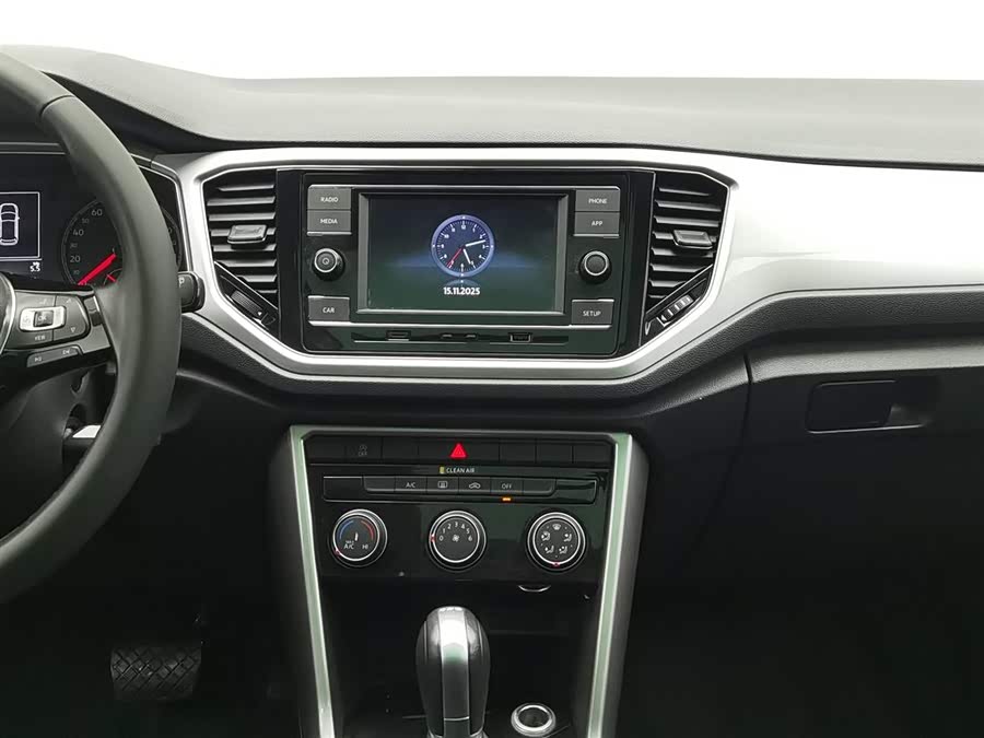 Volkswagen T-Roc 2020 car image #13