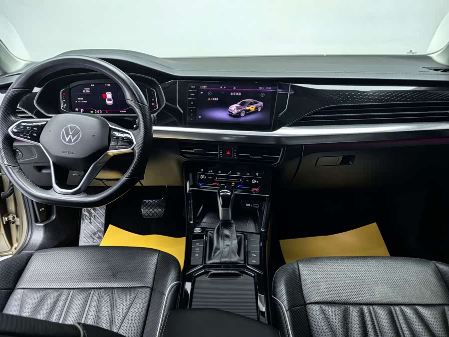 Volkswagen Passat 2022 imagen de coche #13