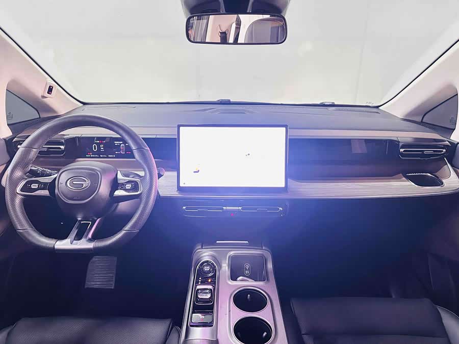 GAC Trumpchi E8 2024 car image #13