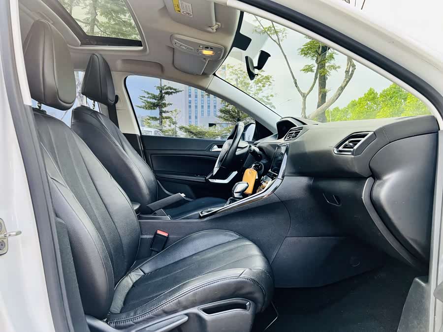 Peugeot 308 2017 #13 Peugeot 308 2017 car image #13