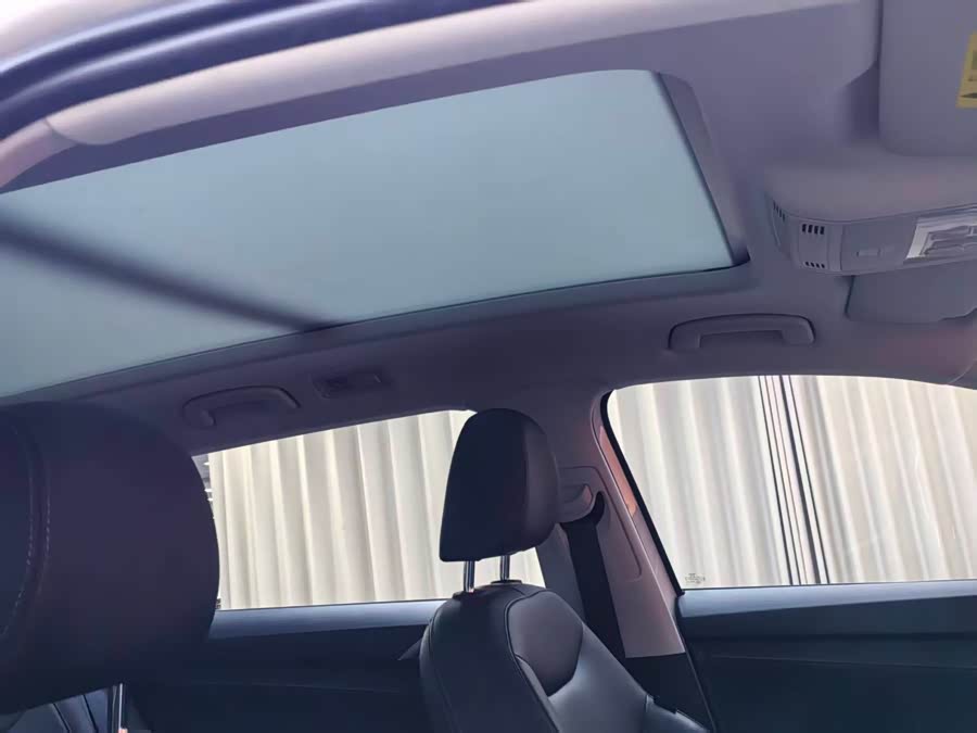 Volkswagen Tharu 2020 car image #13