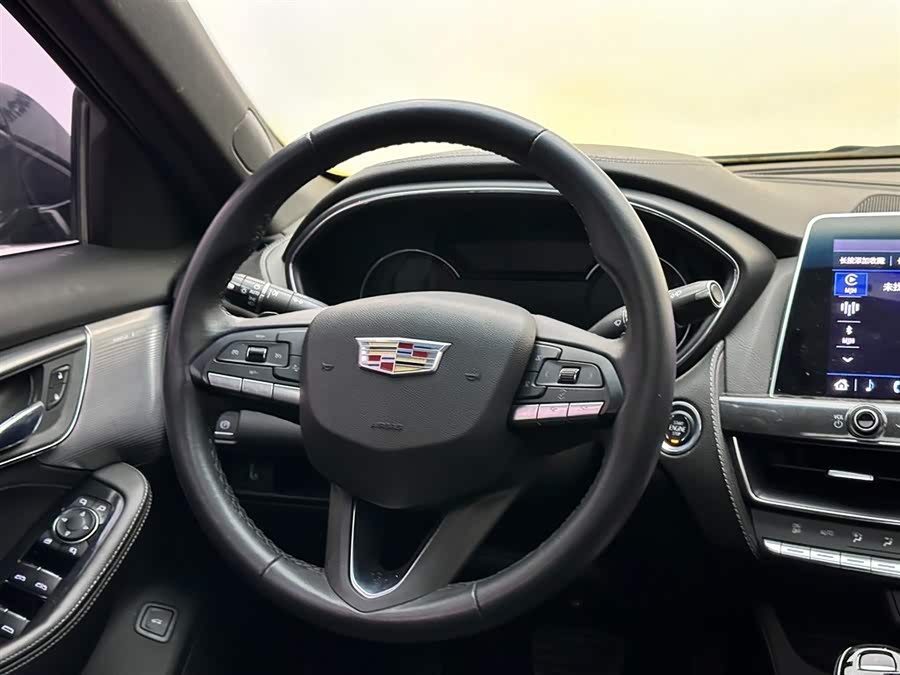 2021 immagine di auto #13