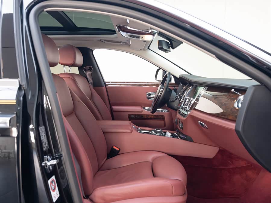 Rolls-Royce Ghost 2016 car image #13