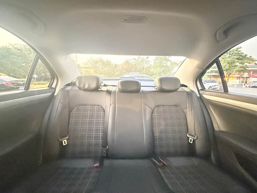 Volkswagen Jetta 2018 #13 Volkswagen Jetta 2018 image de voiture #13