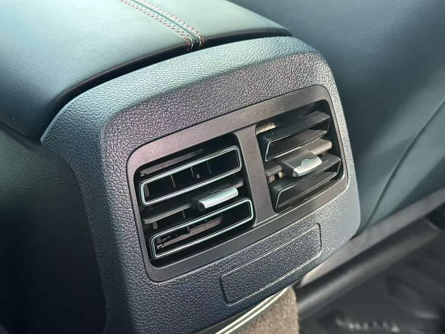 BYD Qin Plus 2022 car image #13