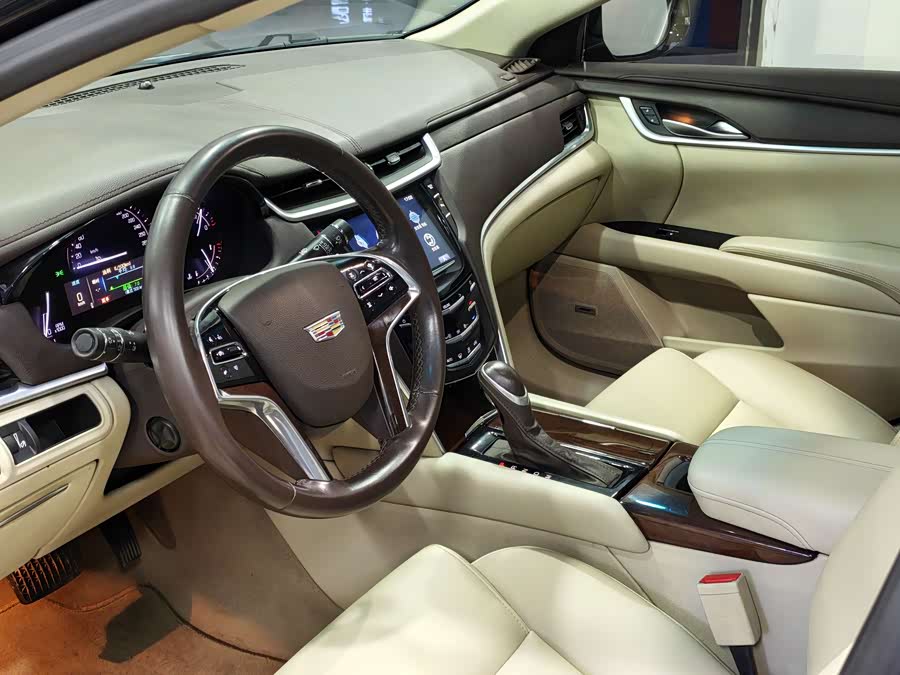 2017 #13 2017 car image #13
