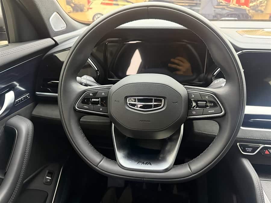 GEELY Monjaro 2024 car image #13