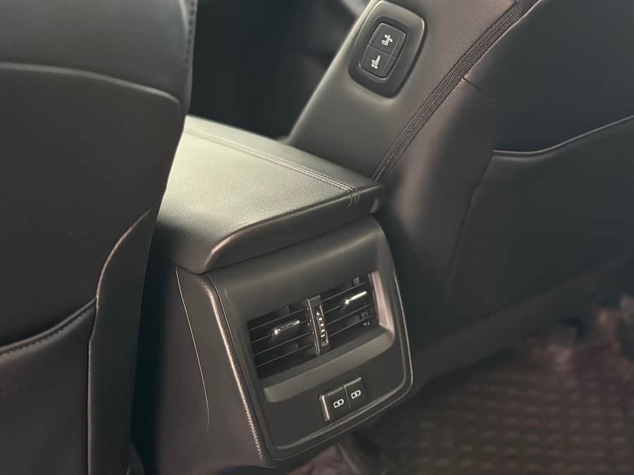 Toyota Avalon 2024 #13 Toyota Avalon 2024 car image #13