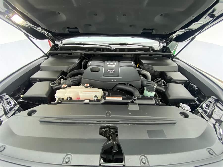 丰田 2025 汽车图片 #13