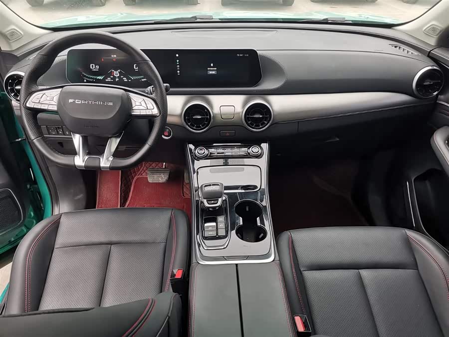 Forthing T5 EVO 2022 car image #13