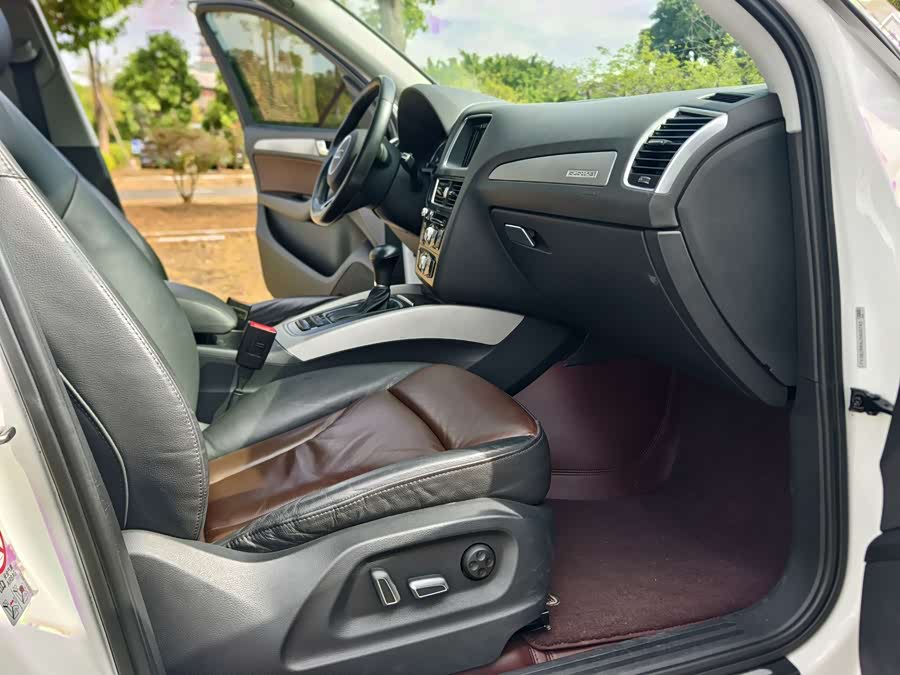 Audi Q5 2018 image de voiture #13