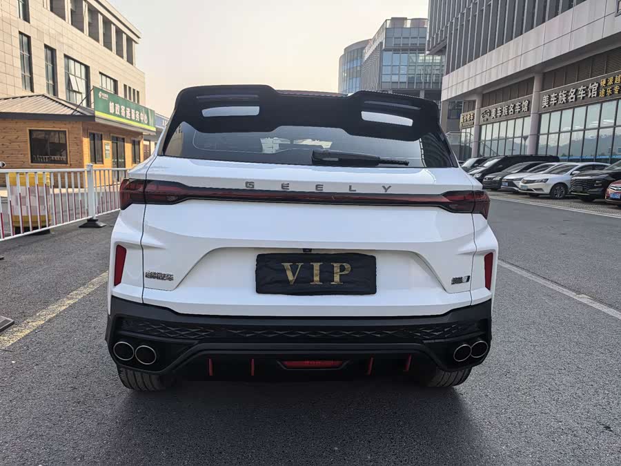 GEELY Coolray 2023 car image #13