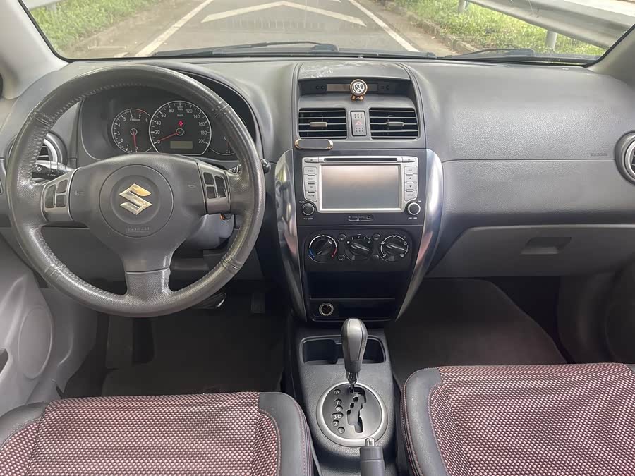 铃木 天语 SX4 2011 汽车图片 #13