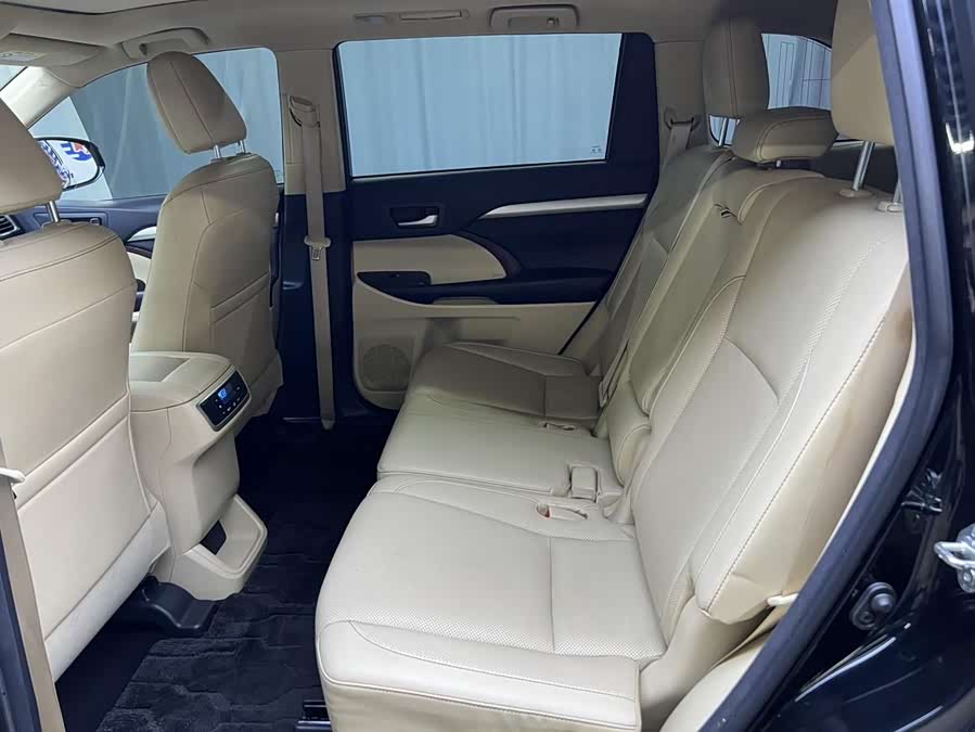 Toyota Highlander 2017 #13 Toyota Highlander 2017 car image #13