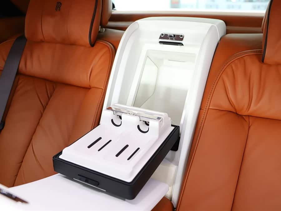 劳斯莱斯 幻影 2018 #13 劳斯莱斯 幻影 2018 汽车图片 #13