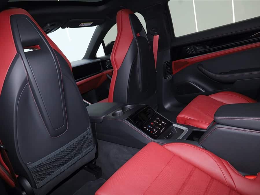 保时捷 Panamera 2024 汽车图片 #13