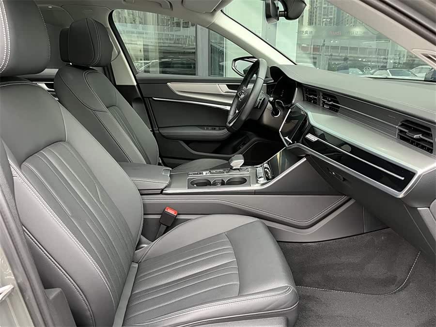 Audi A6 (Imported) 2023 изображение автомобиля #13