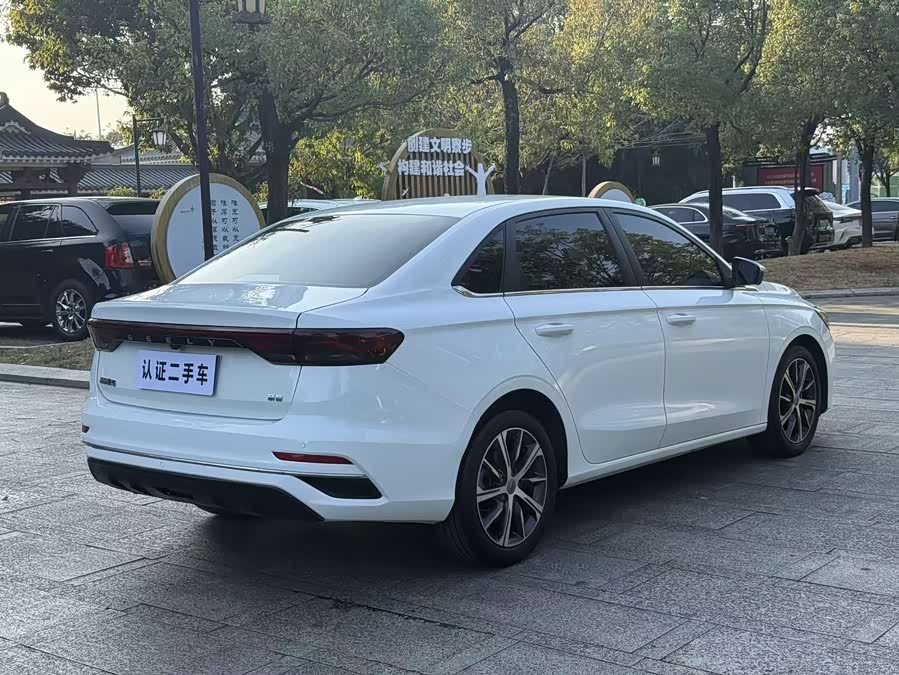 GEELY Emgrand 2021 #13 GEELY Emgrand 2021 car image #13