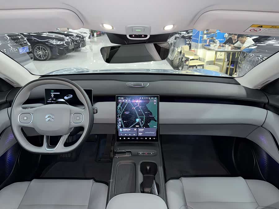 NIO ET5 2023 car image #13