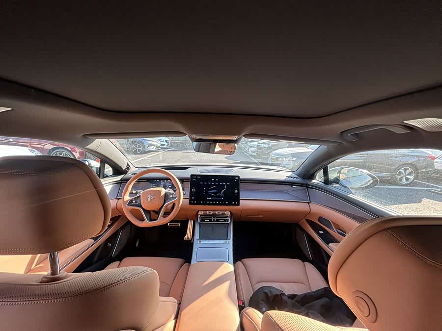 BYD HanL 2025 car image #13