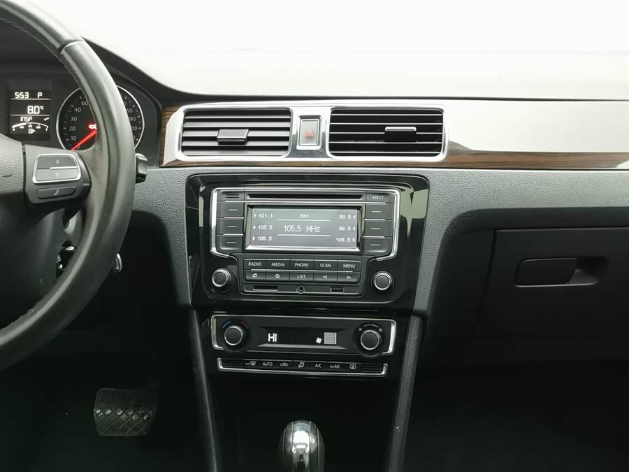 Volkswagen Santana 2013 #13 Volkswagen Santana 2013 immagine di auto #13