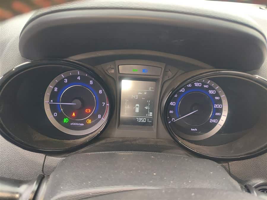 Changan CS15 2016 immagine di auto #13