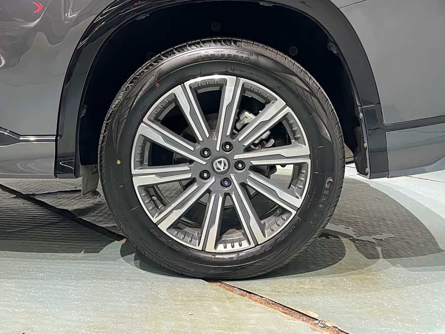 Changan CS75 Plus 2024 immagine di auto #13