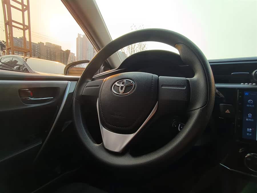Toyota Corolla 2016 car image #13
