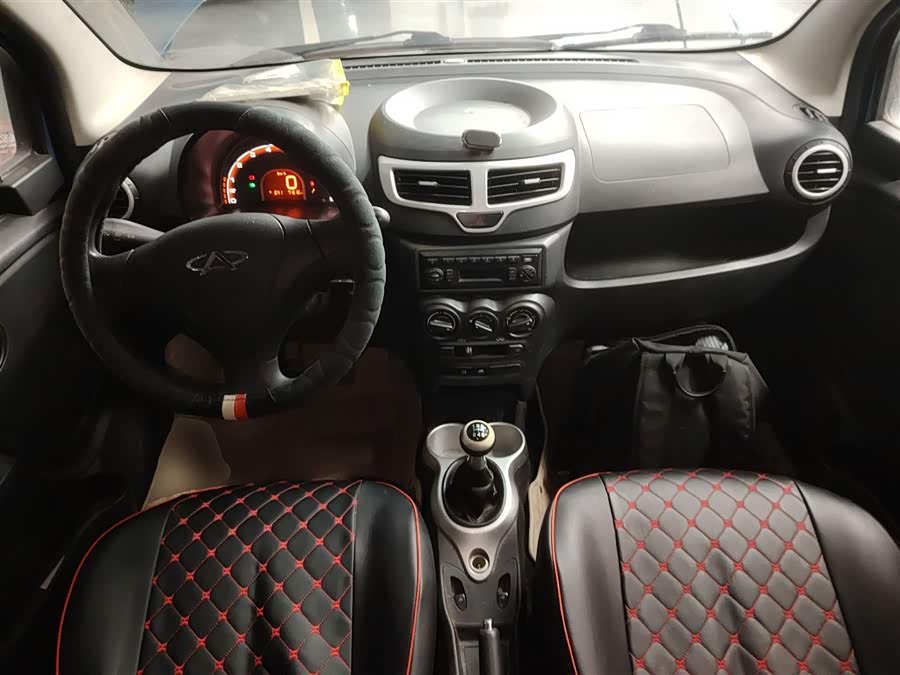 Chery QQ 2015 car image #13