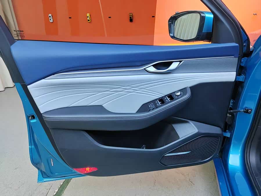 GEELY Preface 2025 car image #13