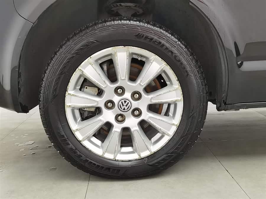 Volkswagen Caravelle 2016 car image #13