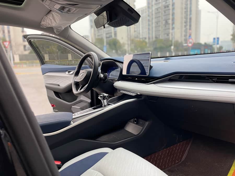 GEELY Preface 2022 car image #13