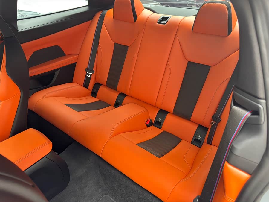 BMW M4 2024 imagem de carro #13