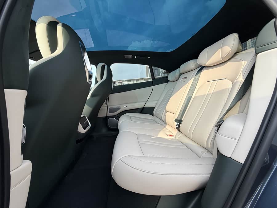 MI YU7 2025 #13 MI YU7 2025 imagen de coche #13