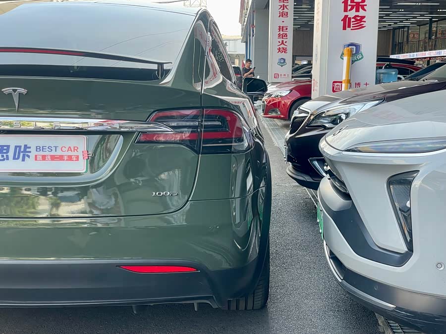 特斯拉 Model X 2018 汽车图片 #13