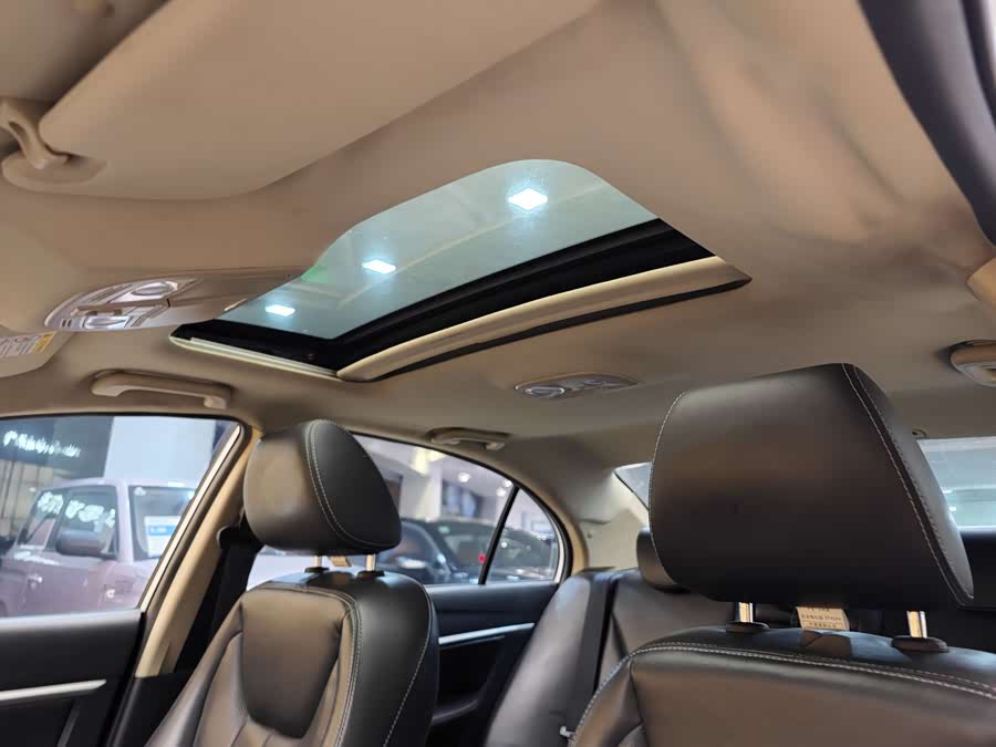 GEELY Emgrand 2017 #13 GEELY Emgrand 2017 car image #13