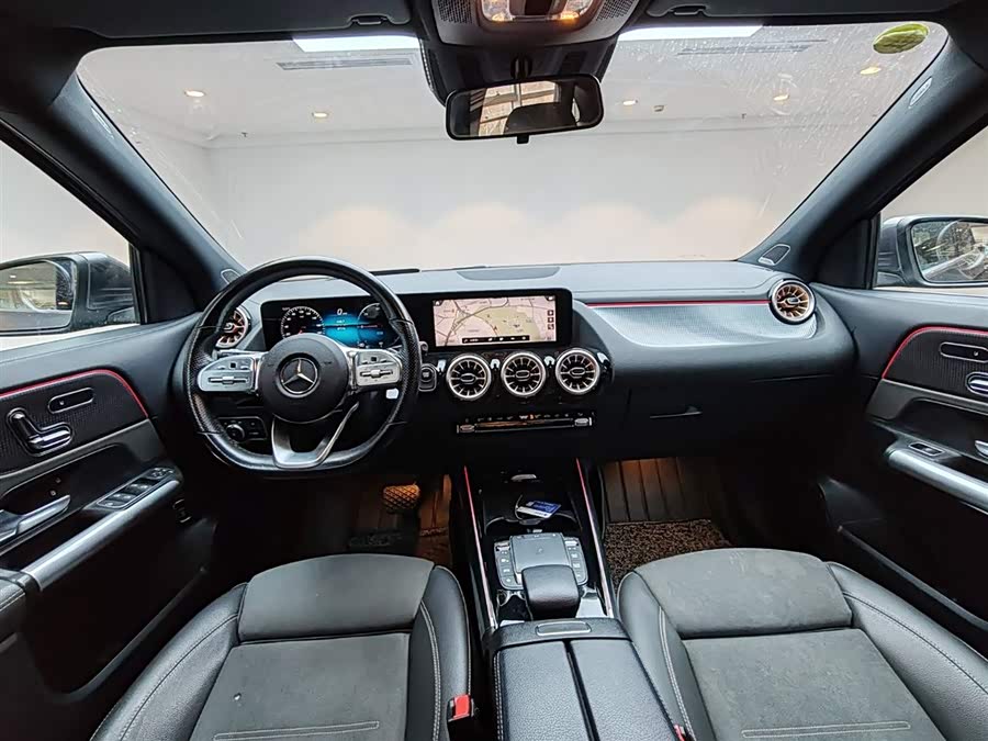 Mercedes-Benz EQA Class 2022 immagine di auto #13