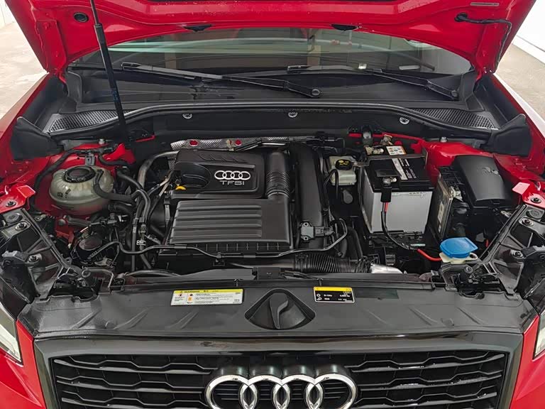Audi Q2L 2021 imagem de carro #13