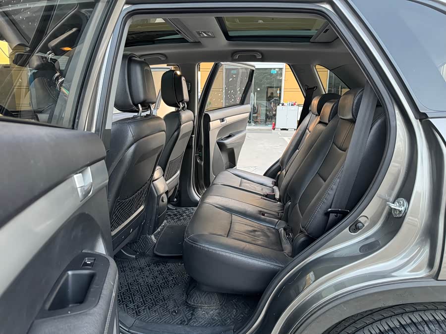 起亚 索兰托 2012 汽车图片 #13