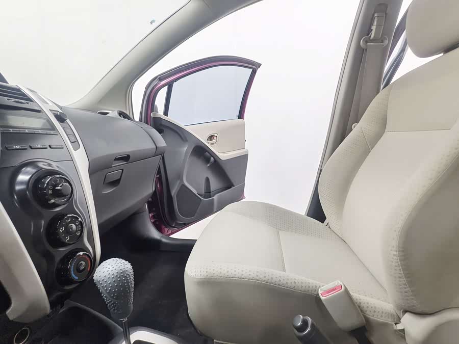 Toyota Yaris 2011 imagem de carro #13