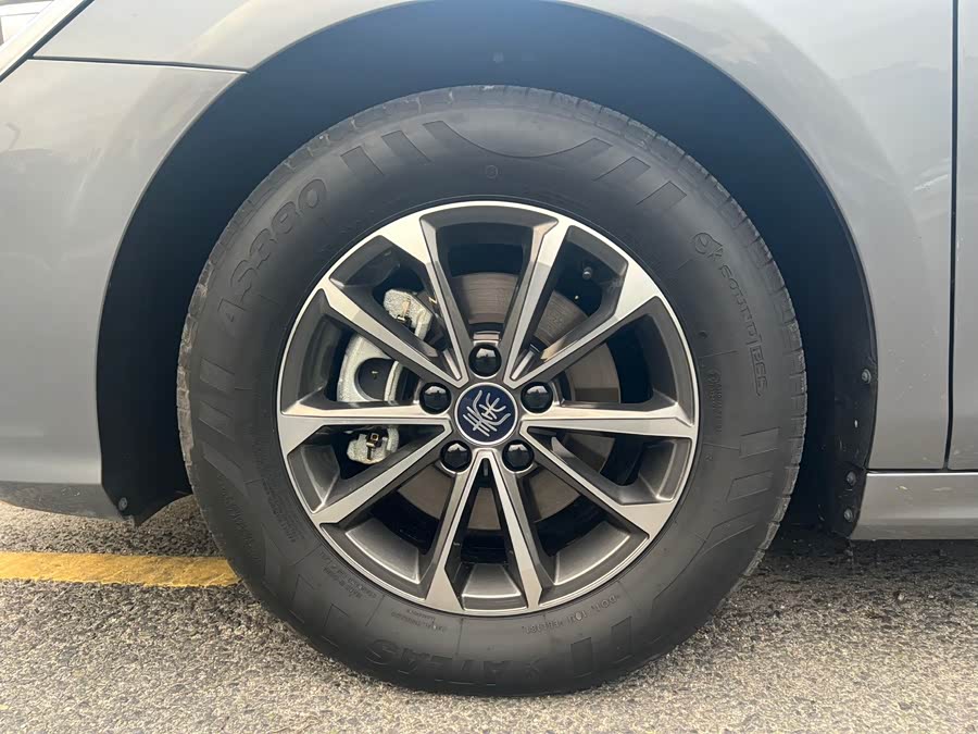 BYD Qin Plus 2023 car image #13