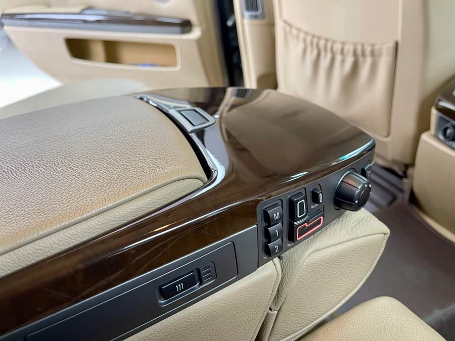 BMW 7 Series 2008 #13 BMW 7 Series 2008 immagine di auto #13