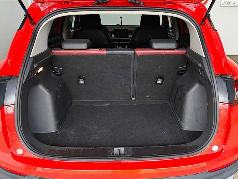 GEELY Coolray 2021 car image #13