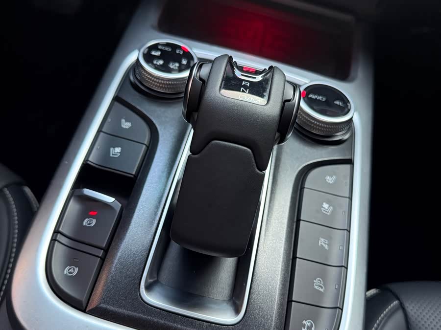 Tank 300 2022 #13 Tank 300 2022 car image #13