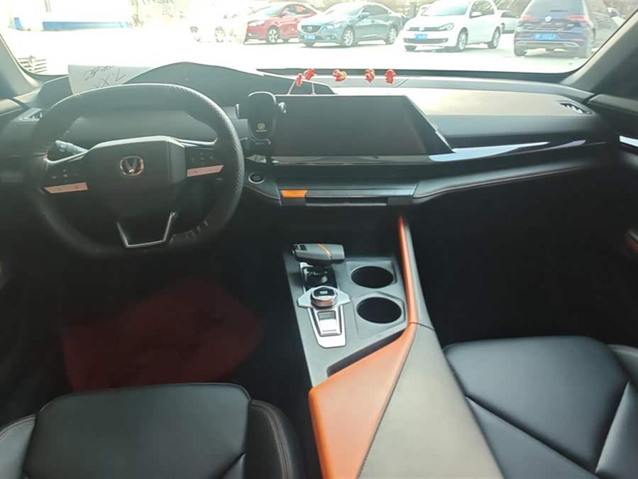 Changan UNI-V iDD 2023 #13 Changan UNI-V iDD 2023 car image #13