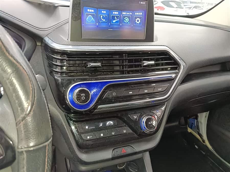 Changan Alsvin 2018 #13 Changan Alsvin 2018 car image #13